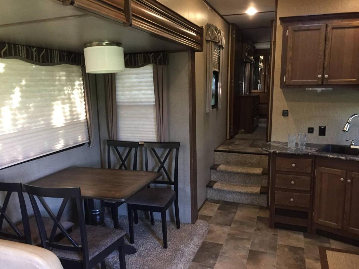 Sequoia Forest Retreat Badger Екстериор снимка